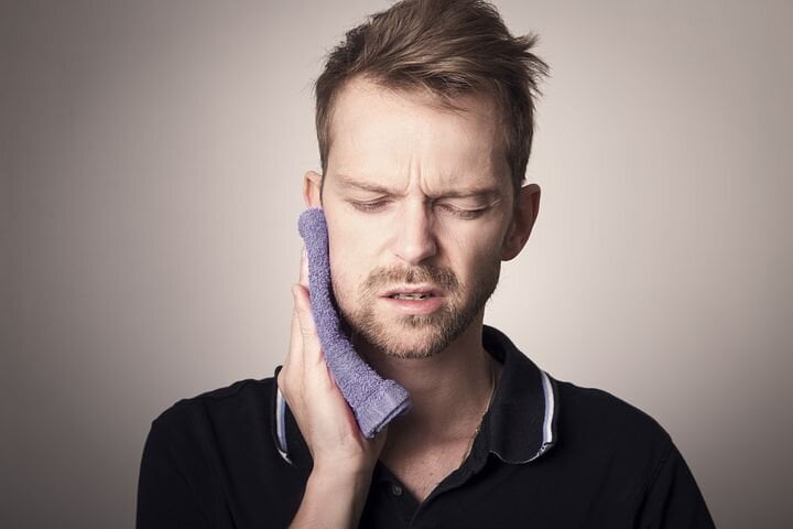 How to prevent tooth cavities this holiday season